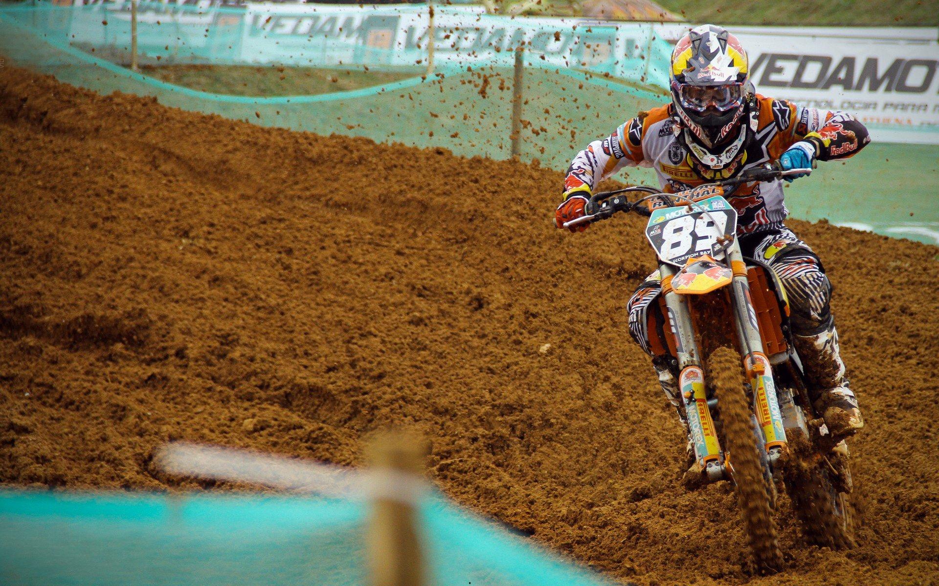 国米防线调整引关注，帕瓦尔若离队，标价超3000万欧元