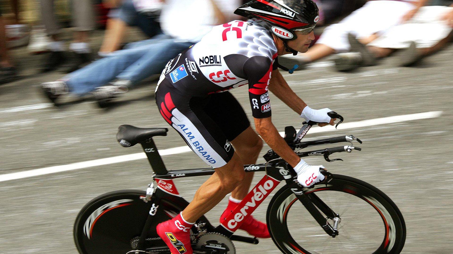 欧足联制裁风波再起 巴萨皇马尤文联合声明获法律支持