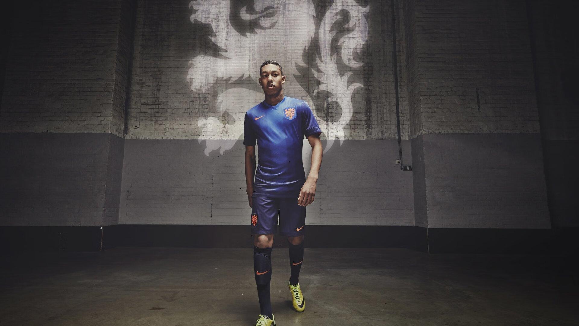 美洲杯前瞻，迪马利亚伤愈回归，斯卡洛尼战术迷雾待揭晓